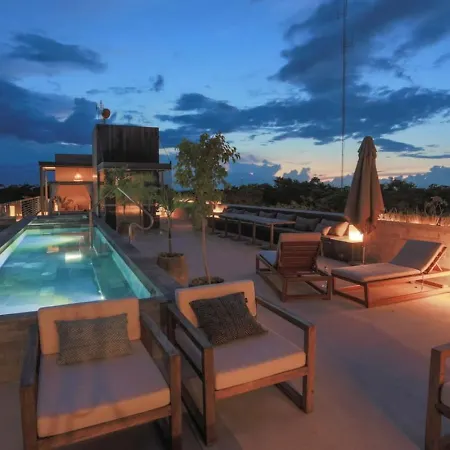 Holiday home 2Br Tulum Oasis | Pool, Sauna & Gym Tulum