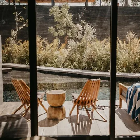 Nuju - Beutiful With Swimout-gym-rooftop-pool Apartment