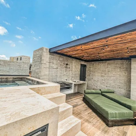 Holiday home 2Br Tulum Oasis | Pool, Sauna & Gym Tulum