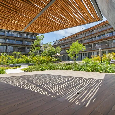 Nuju - Beutiful With Swimout-gym-rooftop-pool Apartment Tulum