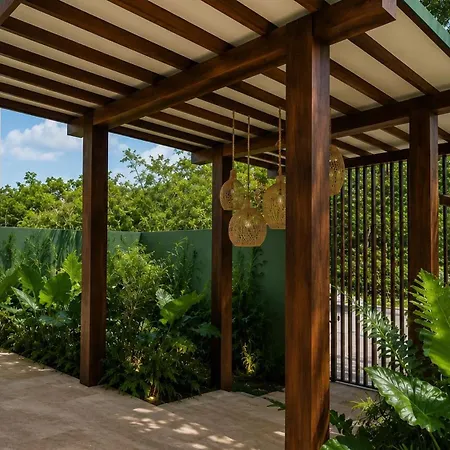 Oasis Yaaxlum Tulum