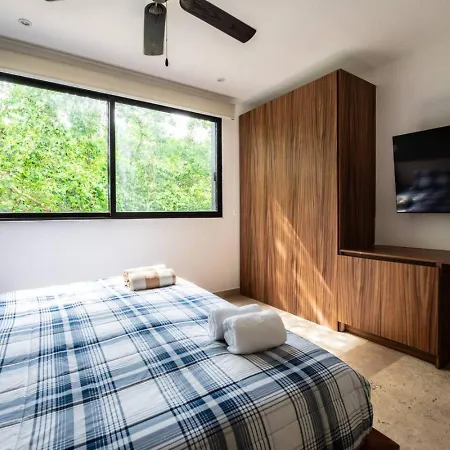 2br Retreat Rooftop Pool Gym Movie Theatre Apartment Tulum
