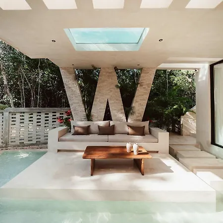 Casa W - Style 8 Bedroom With 2 Pools