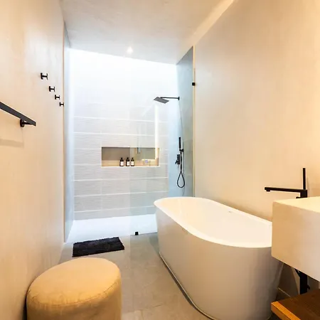 Casa W - Style 8 Bedroom With 2 Pools Tulum