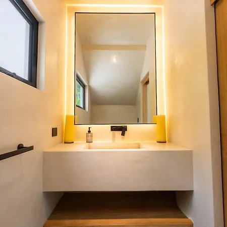 Casa W - Style 8 Bedroom With 2 Pools