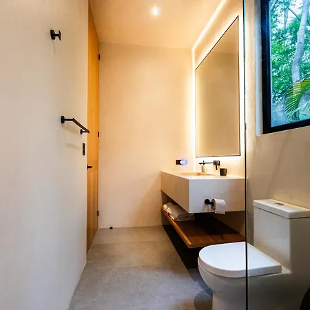 Villa Casa W - Style 8 Bedroom With 2 Pools Tulum