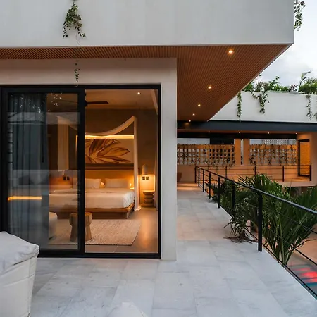 Casa W - Style 8 Bedroom With 2 Pools *