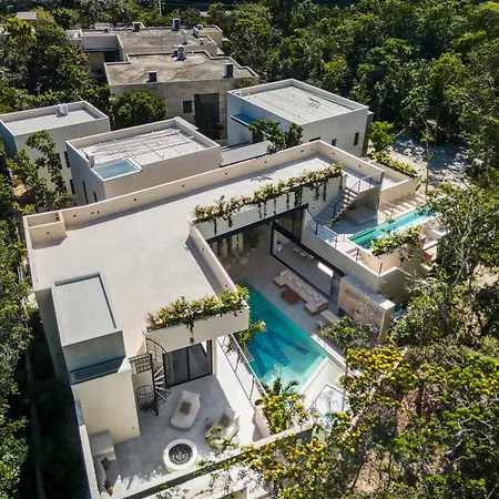 Casa W - Style 8 Bedroom With 2 Pools Tulum