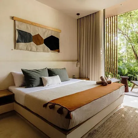 Aflora Quartz Loft Club Access * Tulum