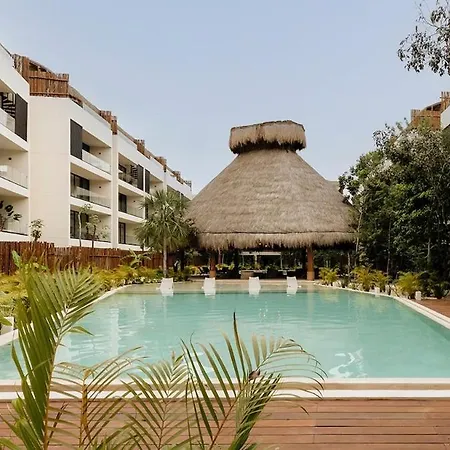 Itzel Samsara Dream Penthouse Apartment *