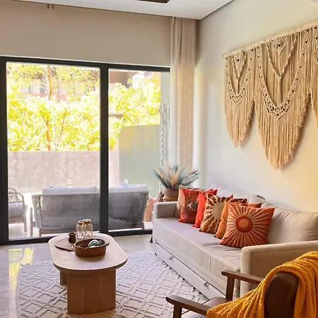 Apartment Private Pool Boho Chic Escape Zone *