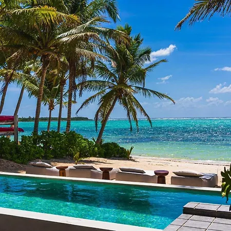 Apartment Luxury Beachfront 3br *