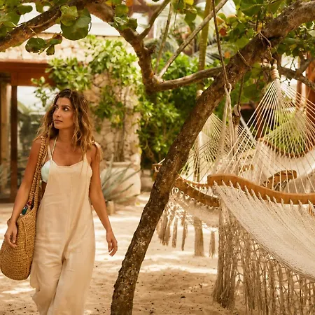 Olivia Oceanfront 5* Tulum