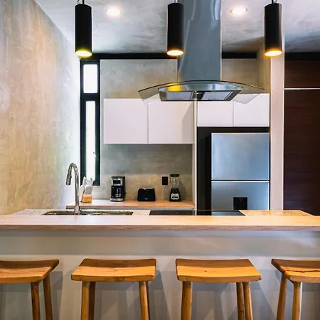 Casa Naya - 2 Pools, Near Beach, Vip Concierge Villa *