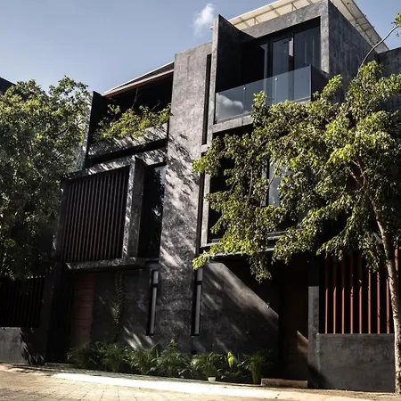 Villa The Four Luxury Villas, 8 Pools, 15 Brs, 38 Pax *