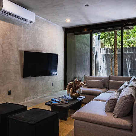 Casa Naya - 2 Pools, Near Beach, Vip Concierge Villa *