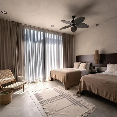 The Four Luxury Villas, 8 Pools, 15 Brs, 38 Pax * Tulum