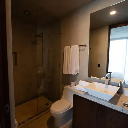The Four Luxury Villas, 8 Pools, 15 Brs, 38 Pax Tulum
