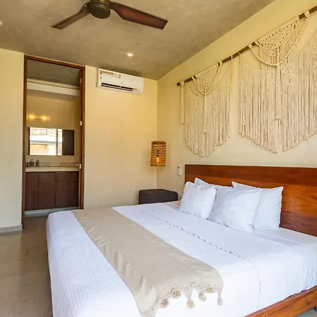 Aruna * Tulum