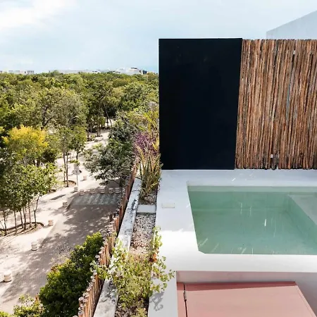 Amira Private Pool Facing The Park *