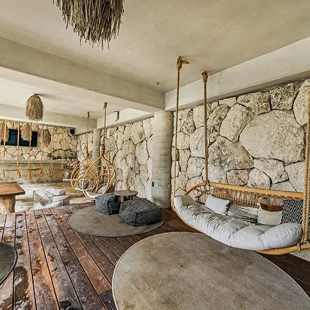 Nuju Xalet - Cenote Pool Jacuzzi & Sauna