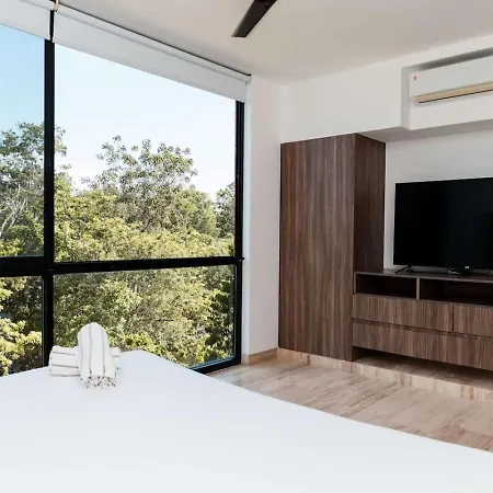 Apartment Amira Private Pool Facing The Park