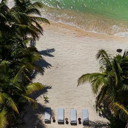 Apartment Luxury Beachfront 3br *