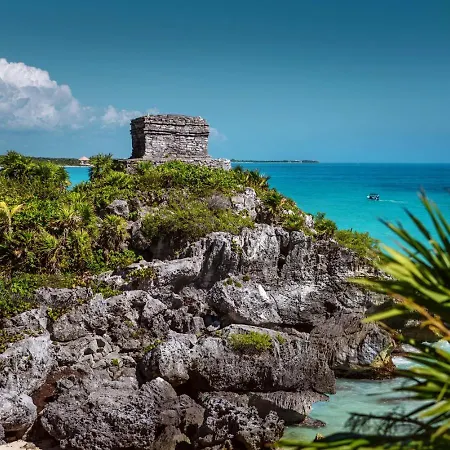Lapso At Tulum