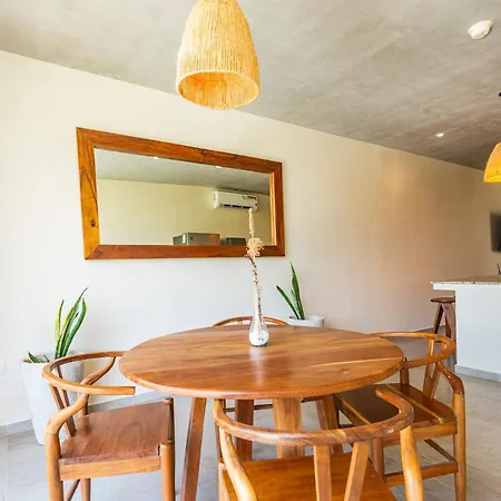 Aruna Apartment