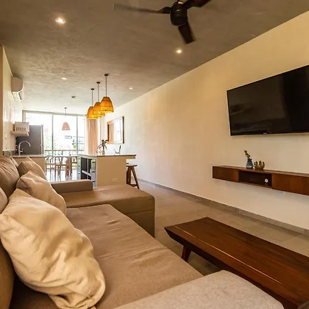 Aruna Apartment