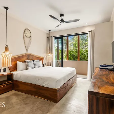 Hk By Waves Apartment *