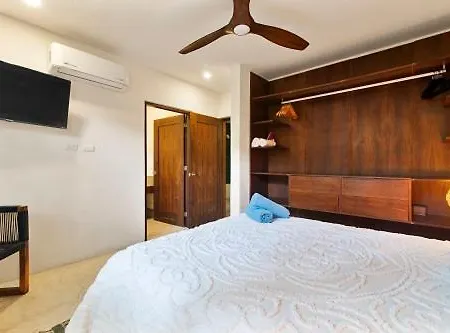 Mayas Villa