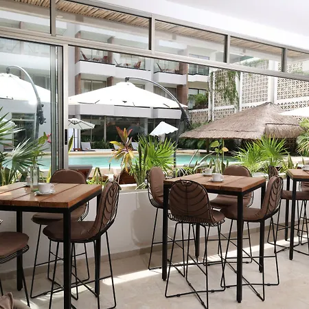 Hotel By Ihg 4*