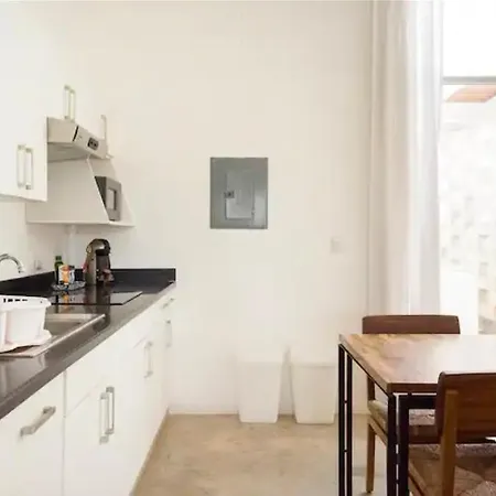 Casa De Piedra Apartahotel 4*