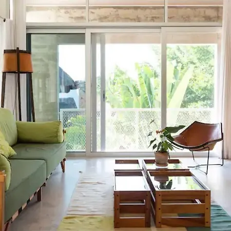 Casa De Piedra 4*
