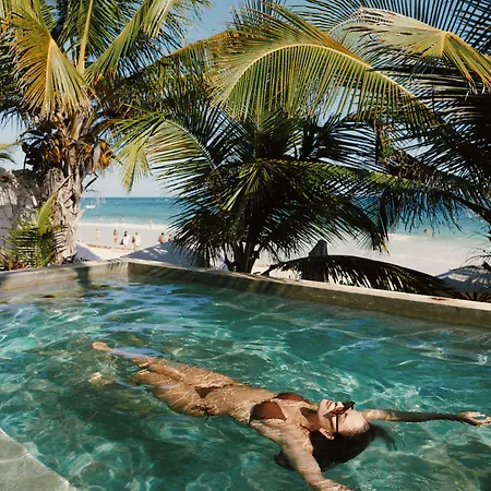 Hotel Playa Esperanza Tulum
