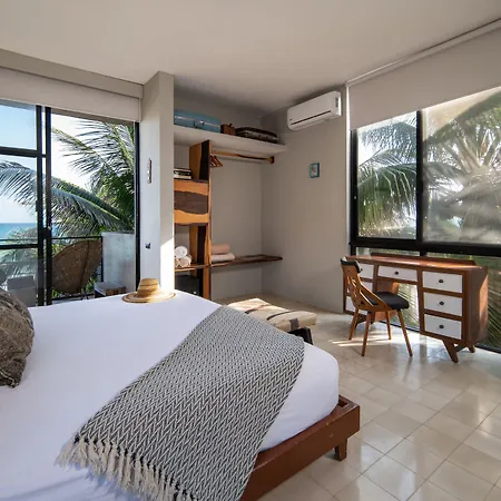 Hotel Tropicalito *