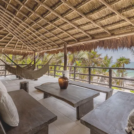 Nest 4*