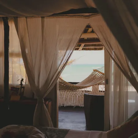 Estrellas - Located At The Party Zone Hotel Tulum