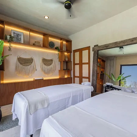 Era 4* Tulum