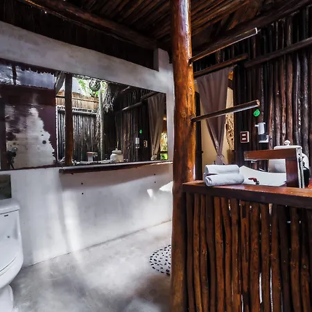 Hotel Co.bañitas
