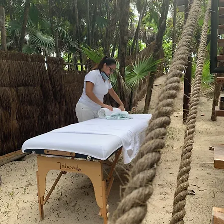 Libelula Beachfront 4* Tulum