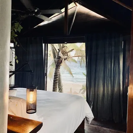 Libelula Beachfront Hotel Tulum