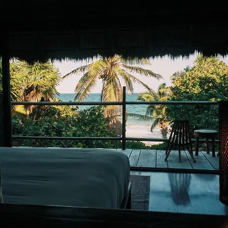 Libelula Beachfront Hotel Tulum
