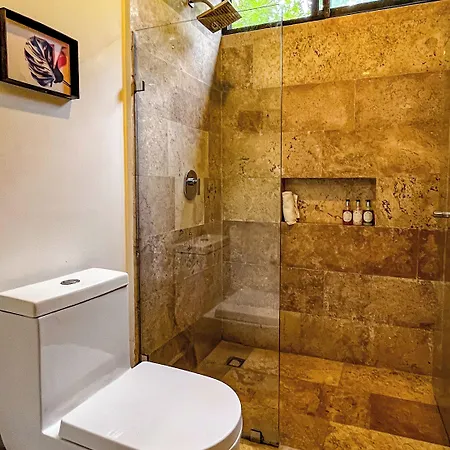 Amaka Calma By Cercana Hotel 4*