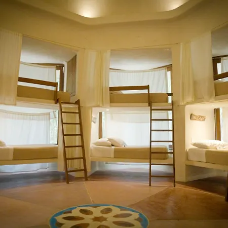 Hotel Holistika