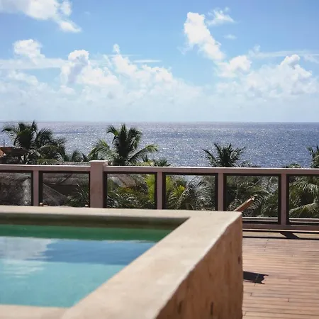 Hotel Azucar Tulum