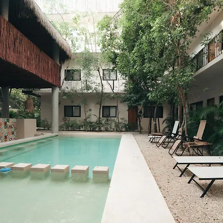 Holiday home Stylish 3bd3ba In Tulum's Neighborhood *