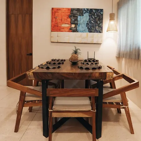 Holiday home Stylish 3bd3ba In Tulum's Neighborhood *