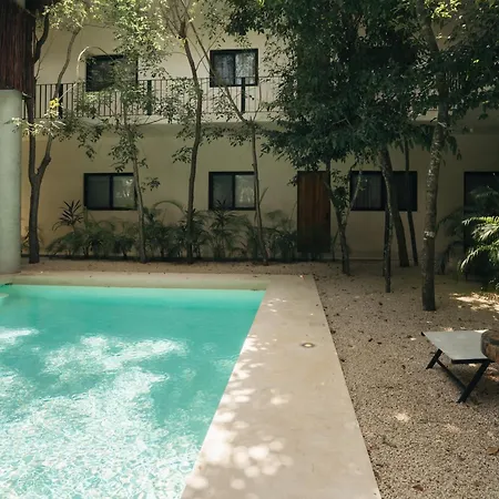 Holiday home Stylish 3bd3ba In Tulum's Neighborhood *